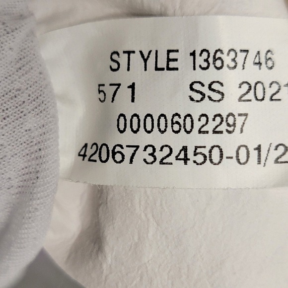 Under Armour Women's UA Mileage 2.0 Printed Running Shorts Size Medium Purple‎ - Picture 4 of 11